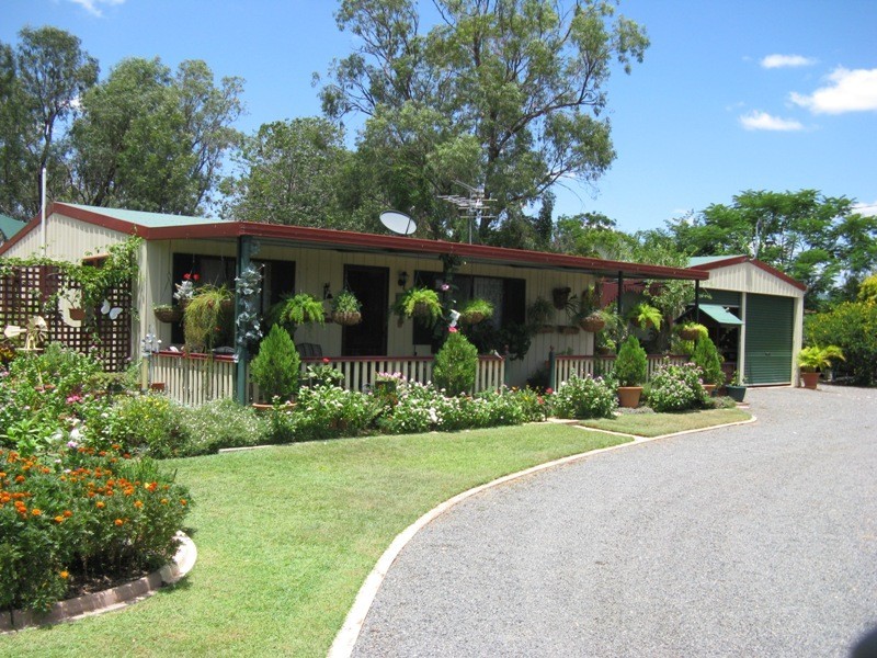 9 Alice Street, Duaringa QLD 4712