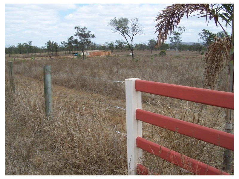 L25-27and29-30 Clifton Street, Gracemere QLD 4702