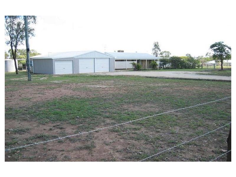 93 Foster Street, Gracemere QLD 4702