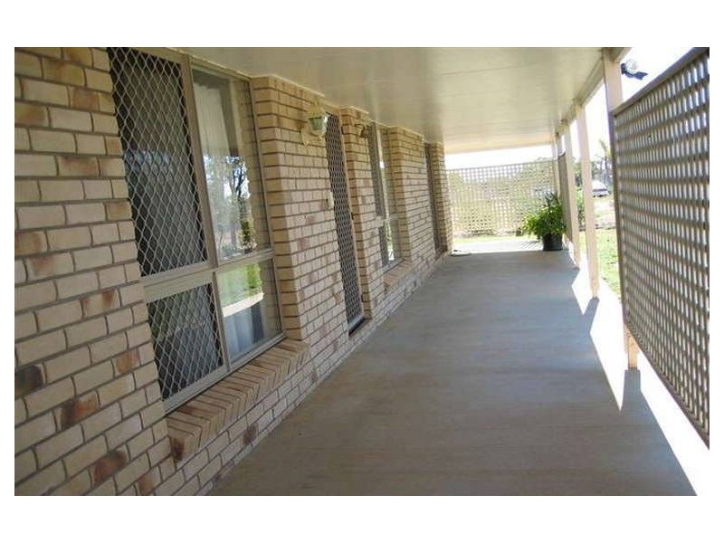 93 Foster Street, Gracemere QLD 4702