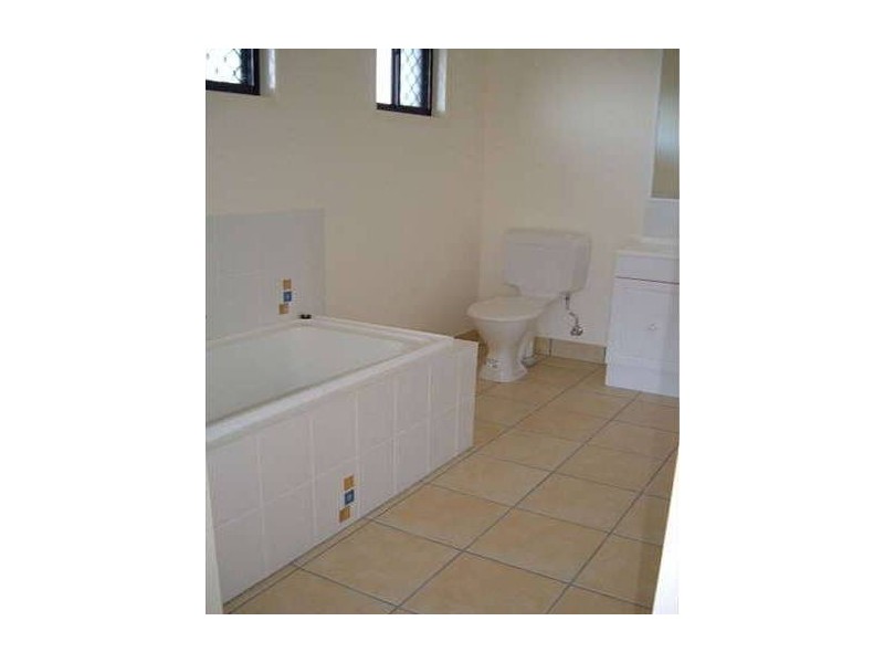 11 Lillypilly Avenue, Gracemere QLD 4702