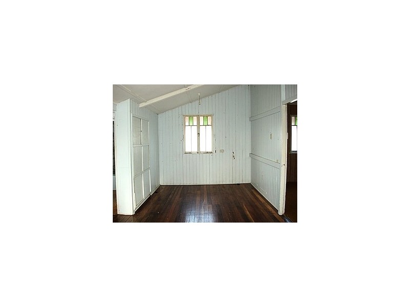 43 Dee Street, Mount Morgan QLD 4714