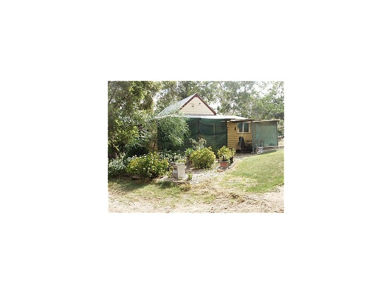 160 East Street, Mount Morgan QLD 4714