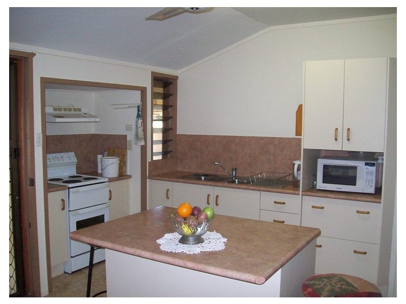 26 Glen Gordan Street, Mount Morgan QLD 4714
