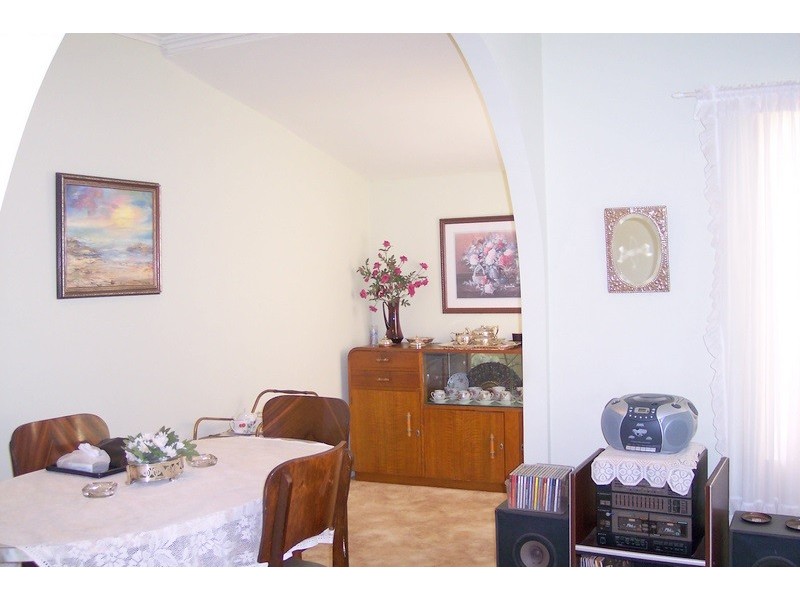 10-12 North Street, Mount Morgan QLD 4714