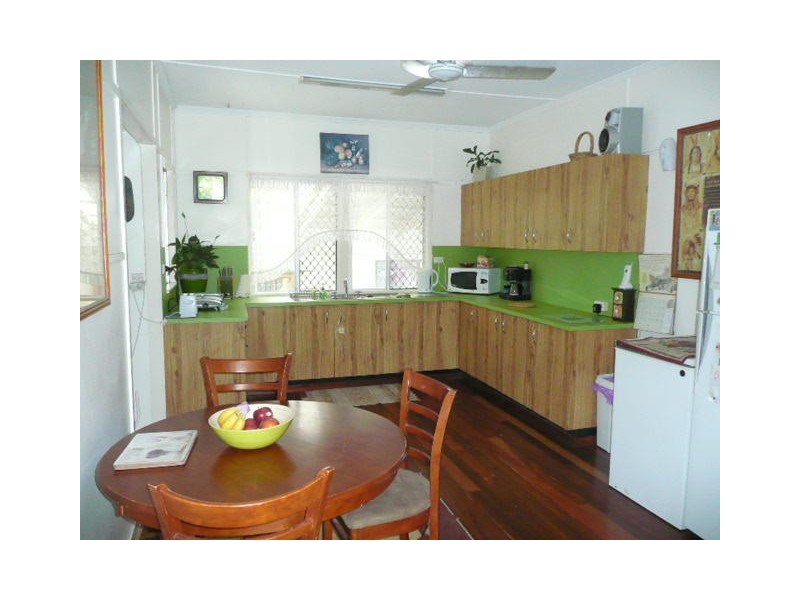 197 Baker Street, Koongal QLD 4701
