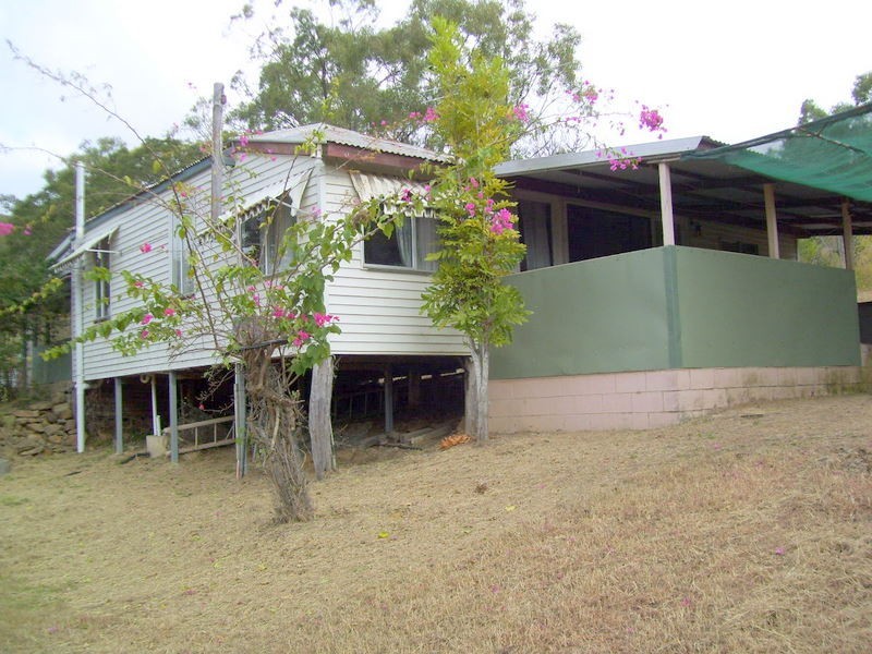 82 River Street, Mount Morgan QLD 4714