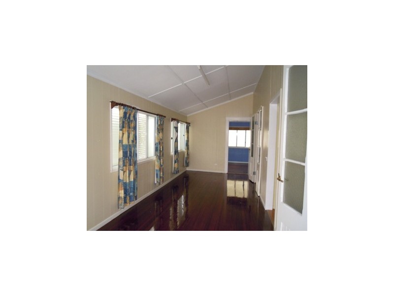 Park Avenue QLD 4701