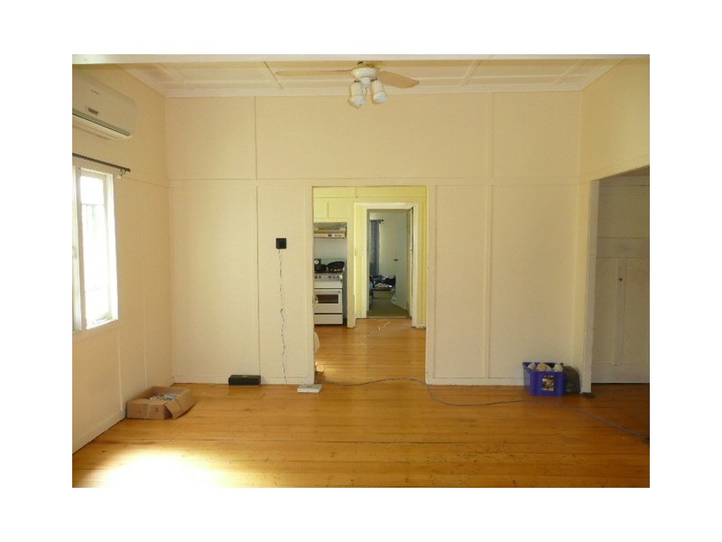 75 Painswick Street, Berserker QLD 4701