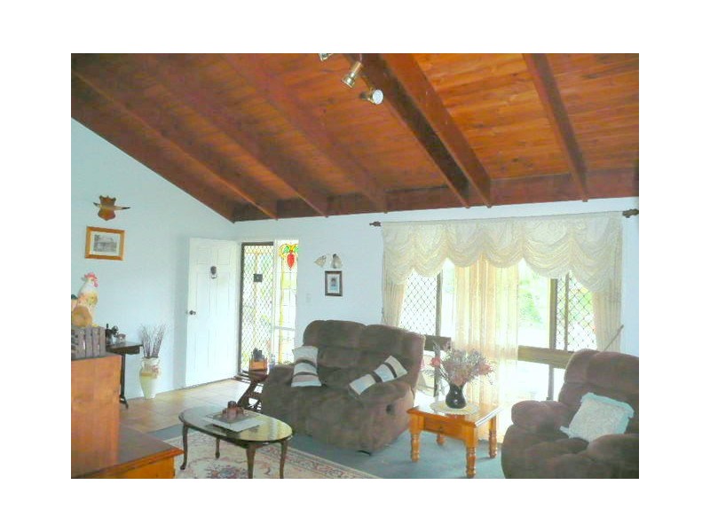 21 Spring Creek Close, The Caves QLD 4702