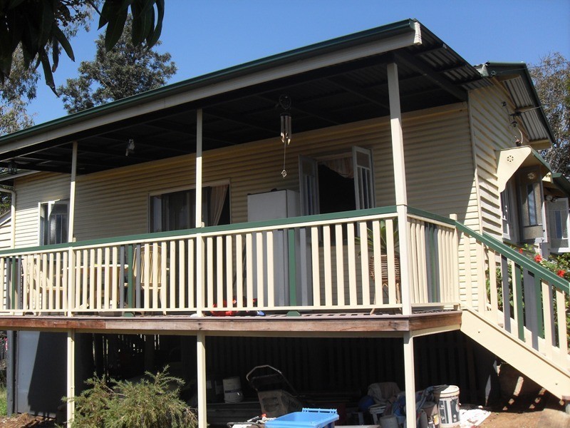 21 West Street, Mount Morgan QLD 4714