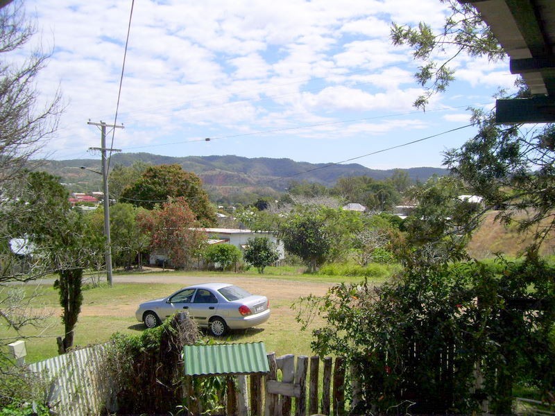 70 Pattison Street, Mount Morgan QLD 4714