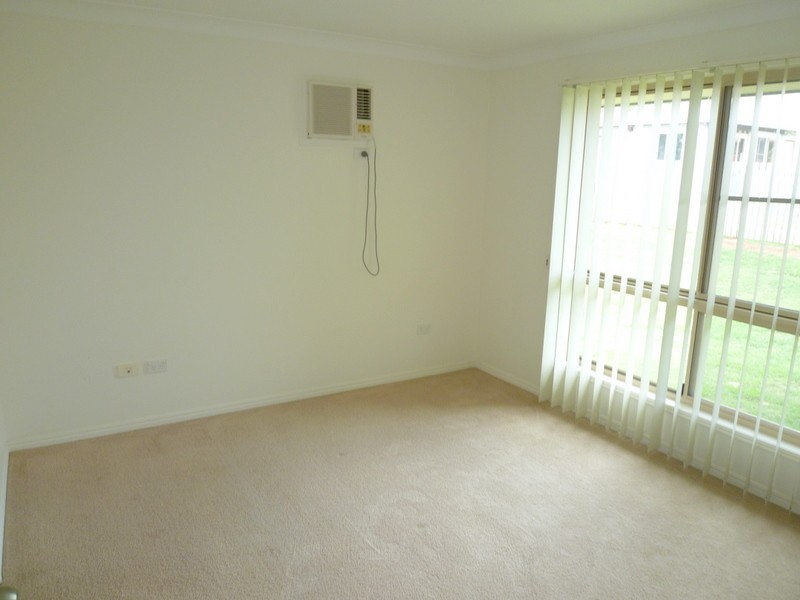 52 DONOVAN CRESCENT, Gracemere QLD 4702