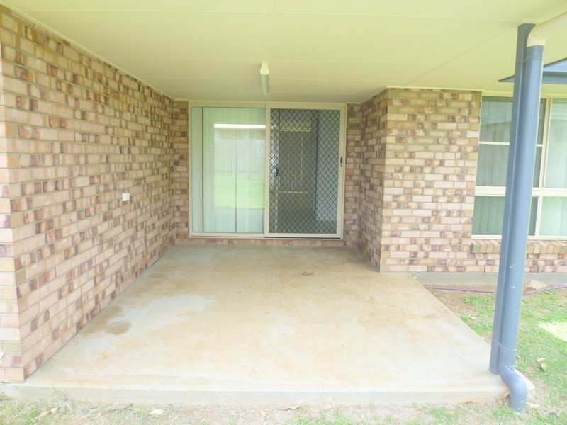 52 DONOVAN CRESCENT, Gracemere QLD 4702