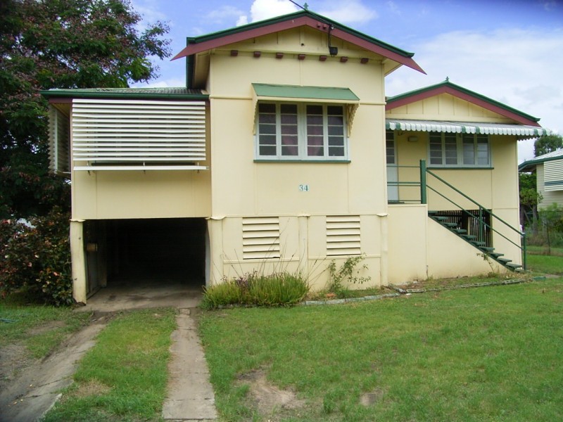 34 Armstrong Street, Berserker QLD 4701