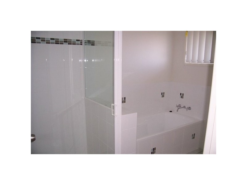 9 Webster Street, Gracemere QLD 4702