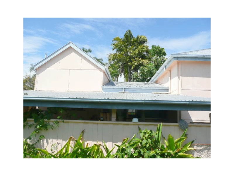 10 Harbourne Street, Koongal QLD 4701