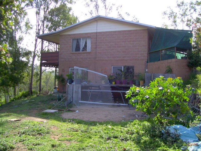 6 Hamilton Avenue, Hamilton Creek QLD 4714