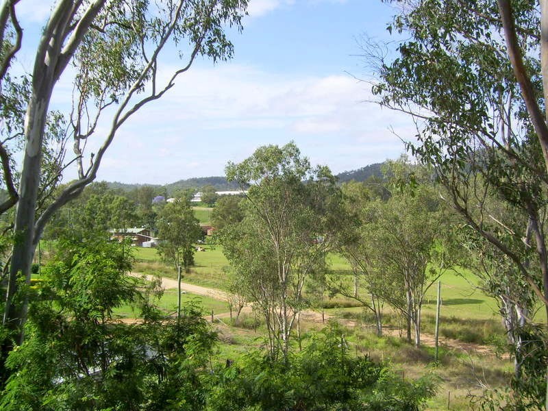 6 Hamilton Avenue, Hamilton Creek QLD 4714