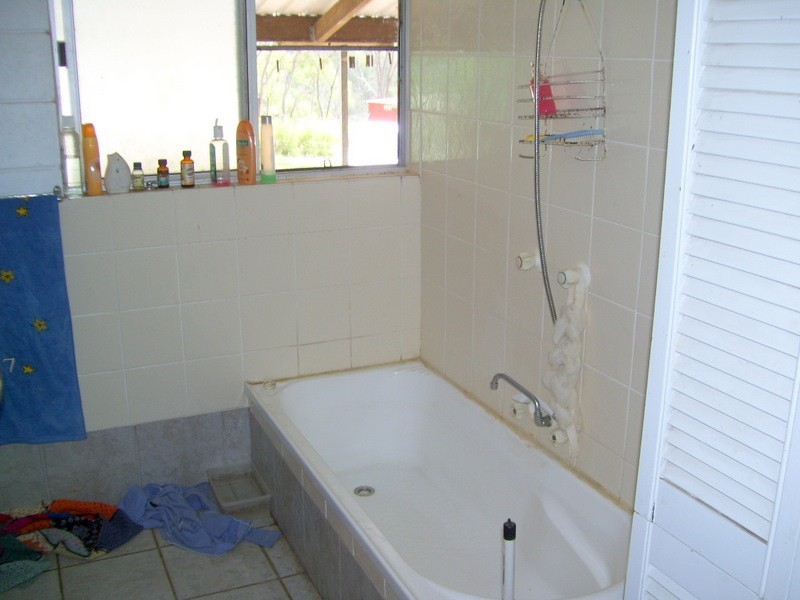 6 Hamilton Avenue, Hamilton Creek QLD 4714