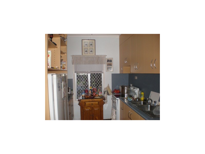 120 Clifton Street, Berserker QLD 4701