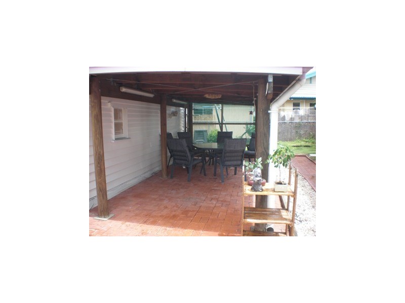 120 Clifton Street, Berserker QLD 4701