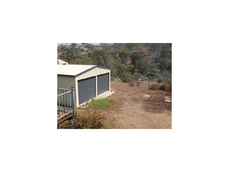 81 Dee Street, Mount Morgan QLD 4714