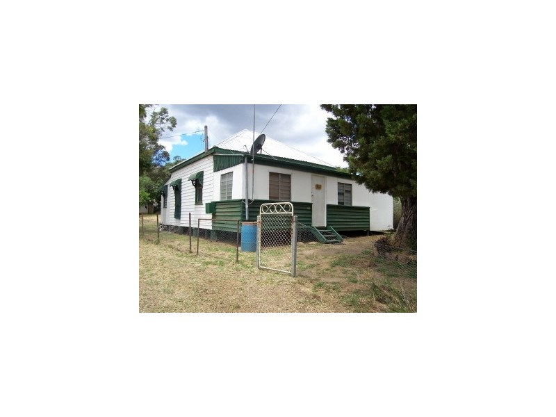 65 Byrnes Parade, Mount Morgan QLD 4714