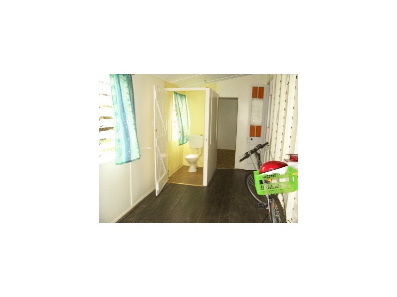 65 Byrnes Parade, Mount Morgan QLD 4714