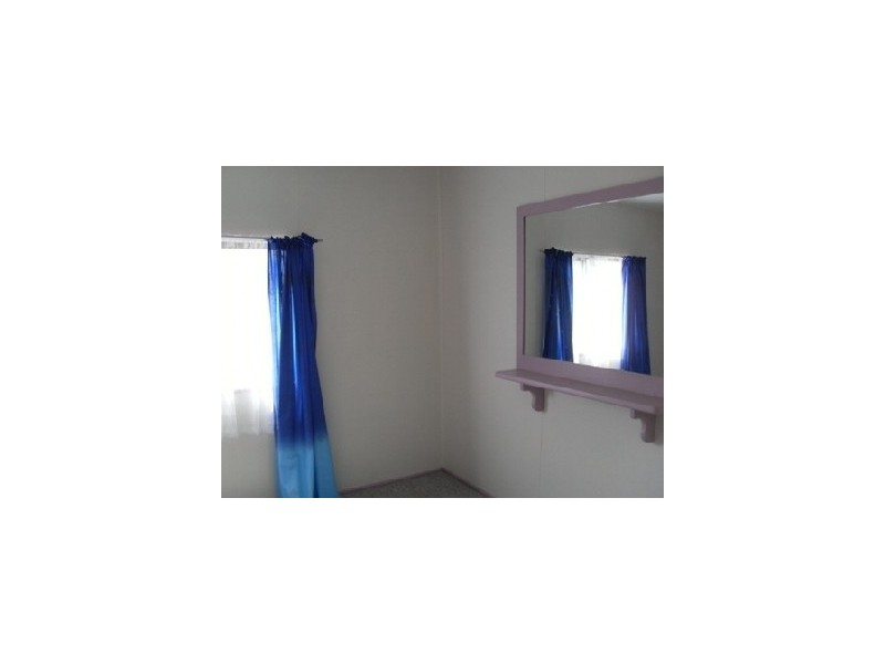 81 Dee Street, Mount Morgan QLD 4714