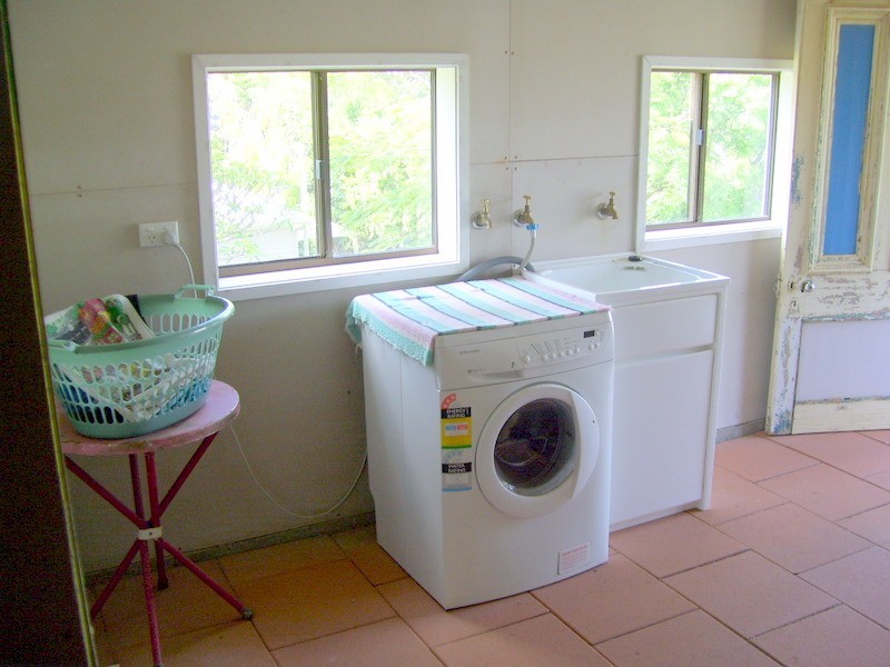 159 East Street, Mount Morgan QLD 4714