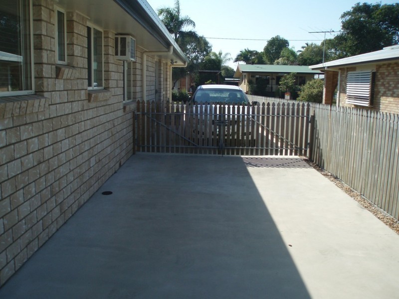 24 Limpus Avenue, Keppel Sands QLD 4702