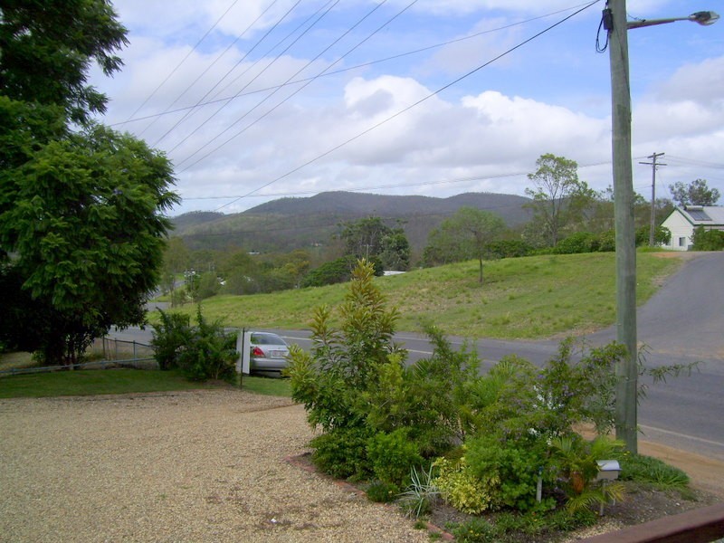 5 Coronation Drive, Mount Morgan QLD 4714