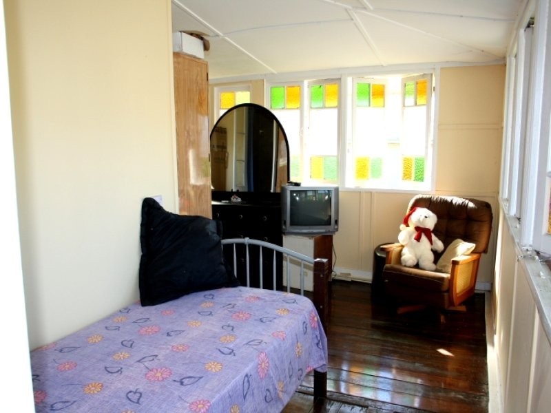 50 James Street, Mount Morgan QLD 4714