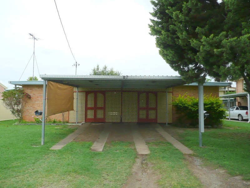 87 Menzies Street, Park Avenue QLD 4701