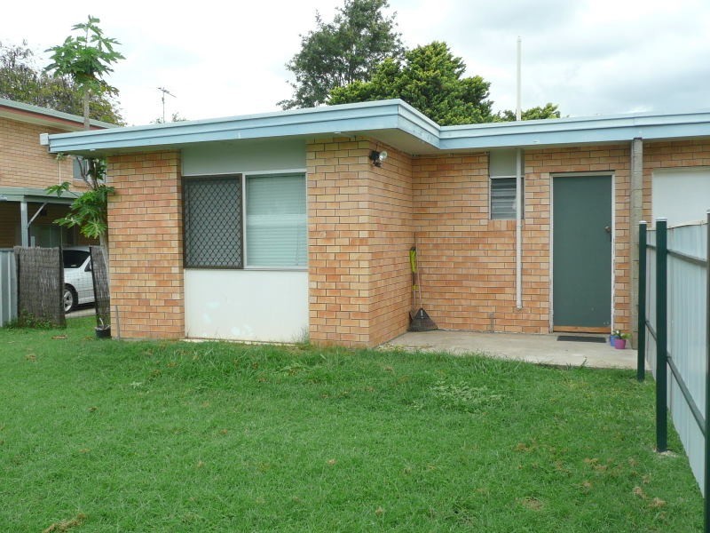 87 Menzies Street, Park Avenue QLD 4701