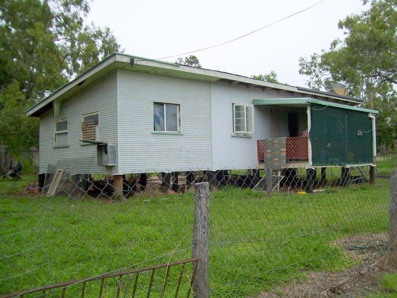 1 Princess Street, Duaringa QLD 4712