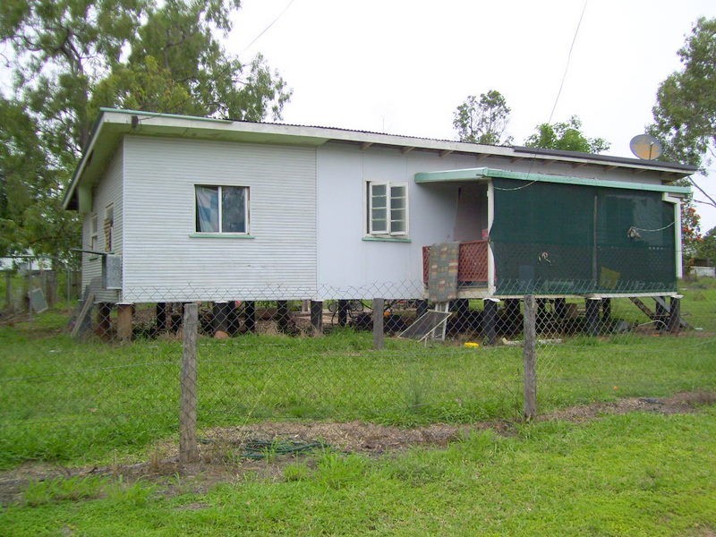 1 Princess Street, Duaringa QLD 4712