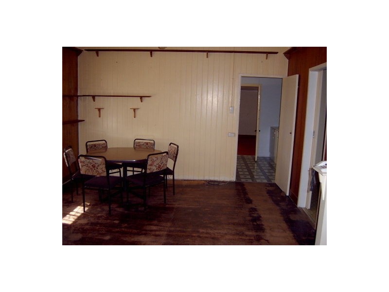 1 Coronation Drive, Mount Morgan QLD 4714