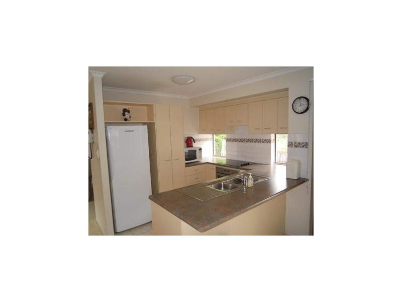 3 Blue Gum Tce, Frenchville QLD 4701