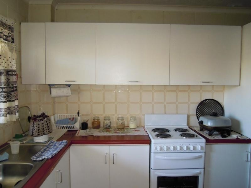 Unit 2 / 98 High Street, Berserker QLD 4701