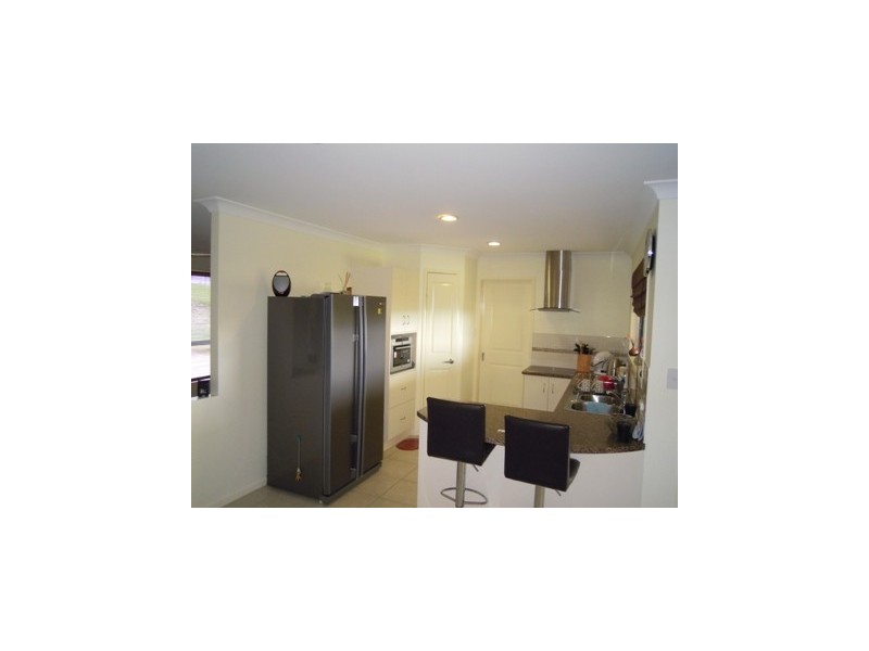 13 Cole Ave, Mount Morgan QLD 4714