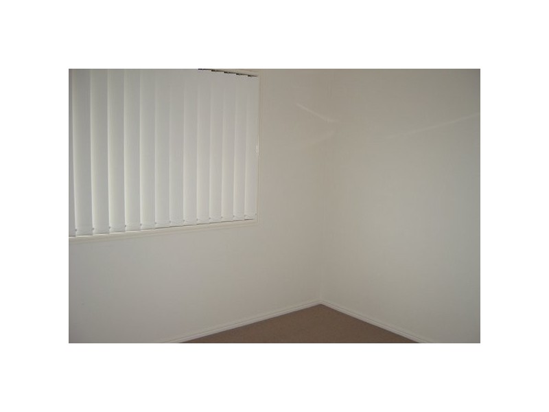 8 Broadhurst Drive, Gracemere QLD 4702