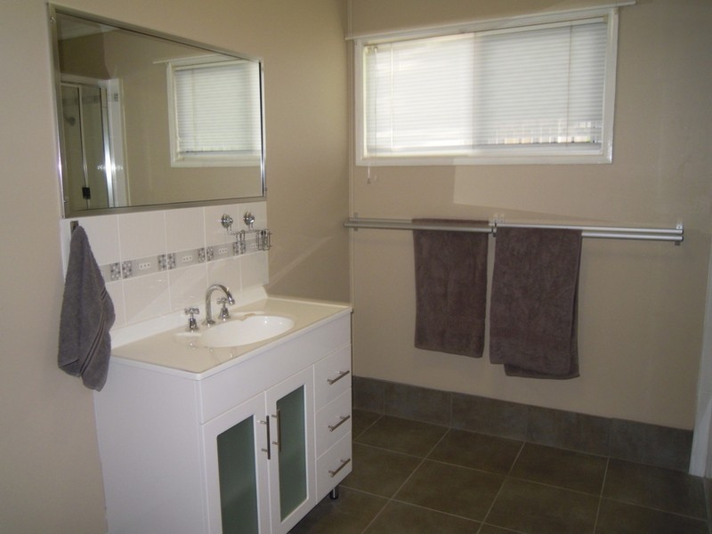 25 Hogan Street, Park Avenue QLD 4701