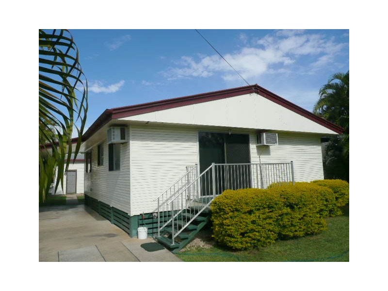 66 Kershaw Street, Park Avenue QLD 4701