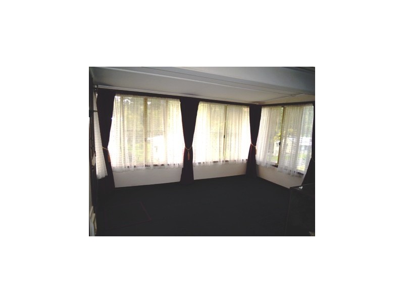 16 River Street, Mount Morgan QLD 4714