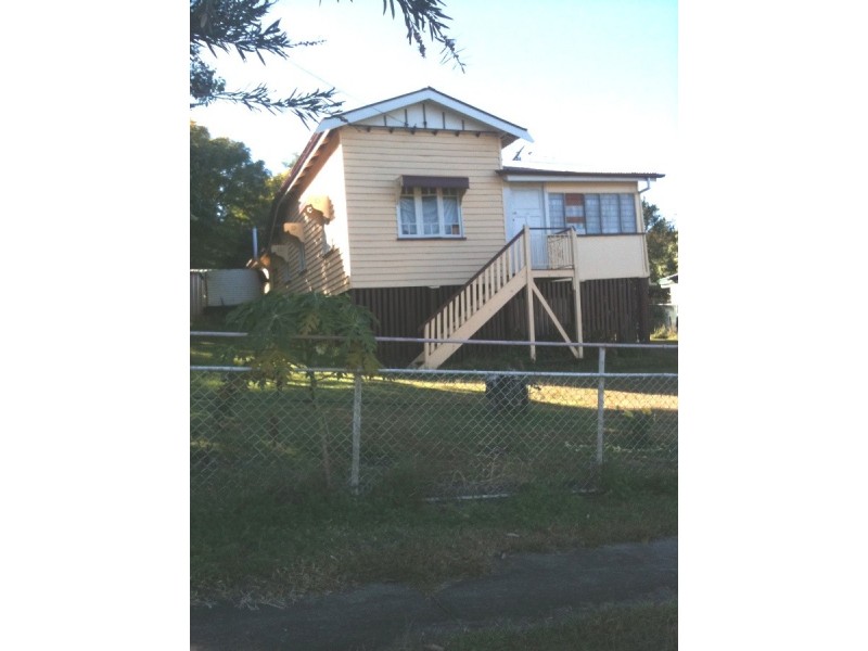 19 James Street, Mount Morgan QLD 4714