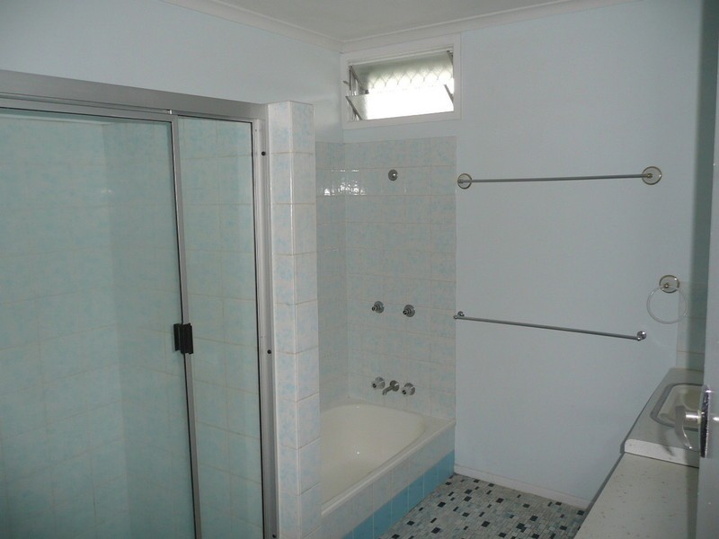 141 Water Street, Berserker QLD 4701