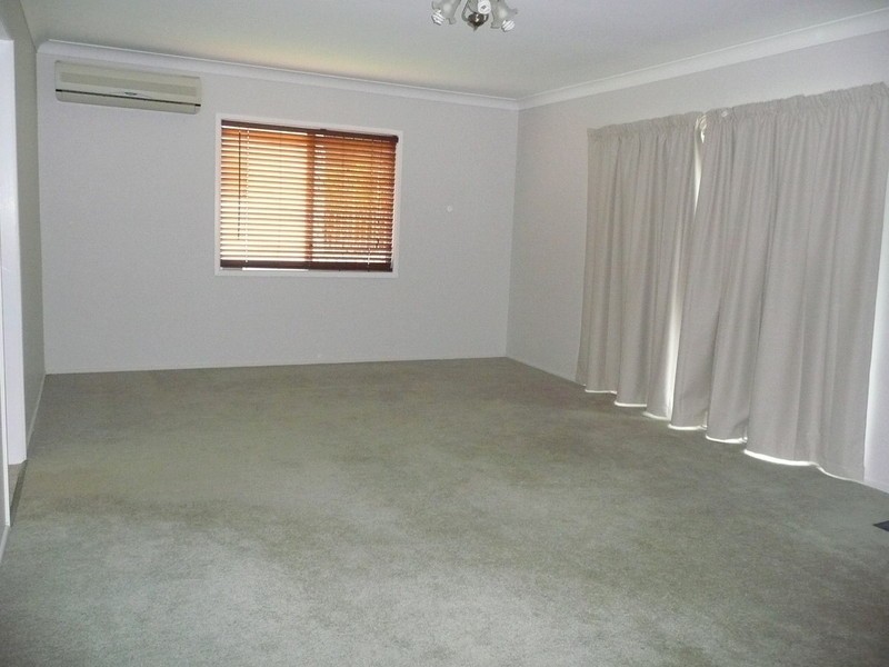 141 Water Street, Berserker QLD 4701