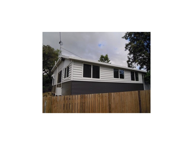 27 Black Street, Mount Morgan QLD 4714